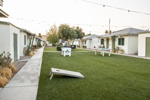 Bungalows Hostel image 6